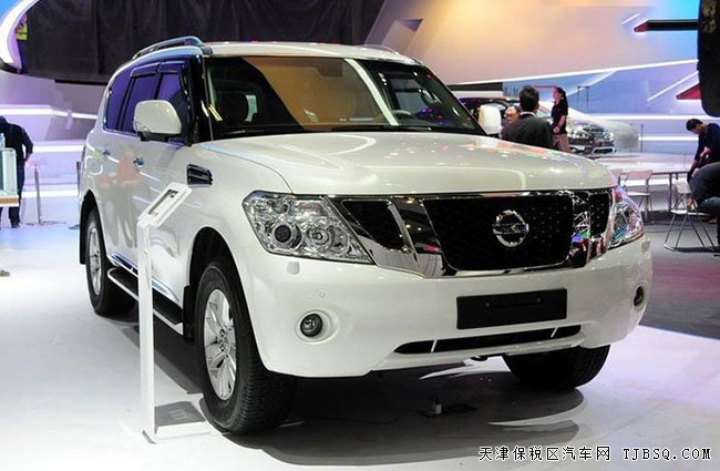 2016款日产途乐Y62 全尺寸越野现车即刻拥有