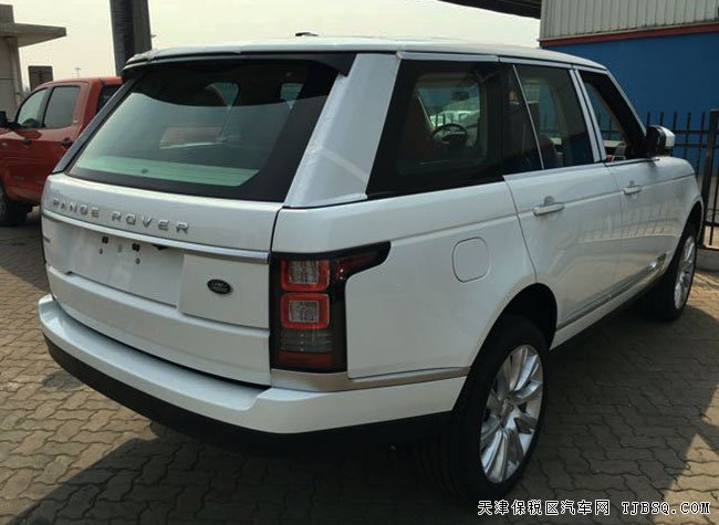 2016款路虎揽胜3.0T柴油创世版 21轮/四座现车139万起