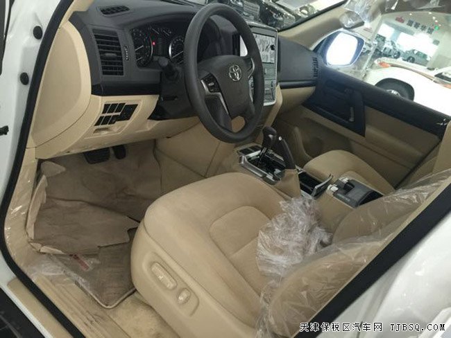 2016款丰田兰德酷路泽4000 平行进口车优惠走俏