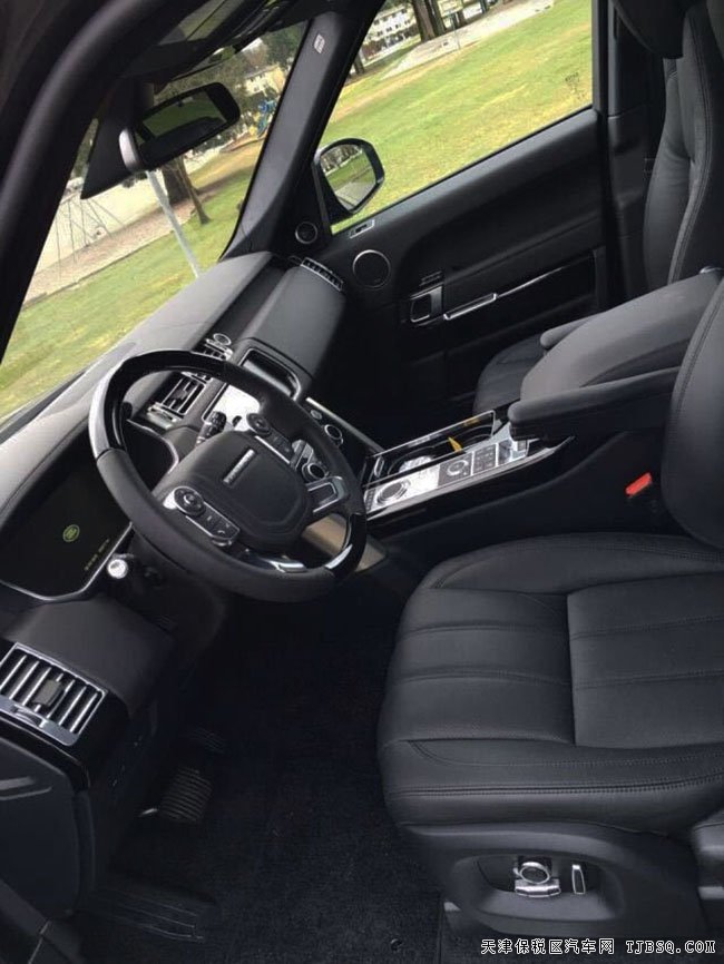 2016款路虎揽胜3.0T行政黑耀版 现车盛享低价