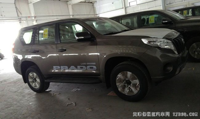 16款丰田霸道2700中东版 经典SUV现车热卖37万盛惠来袭