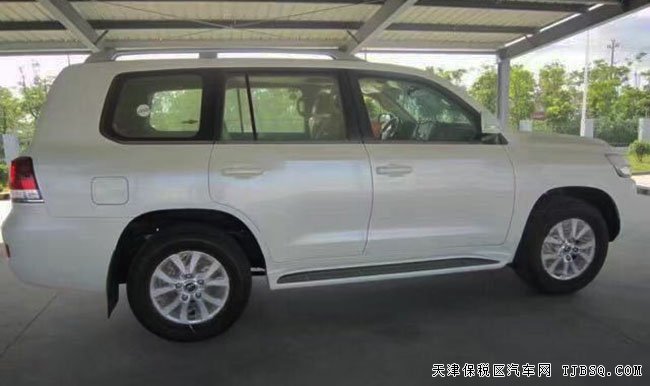 2016款丰田酷路泽5700中东版 12气囊/18轮现车105万购