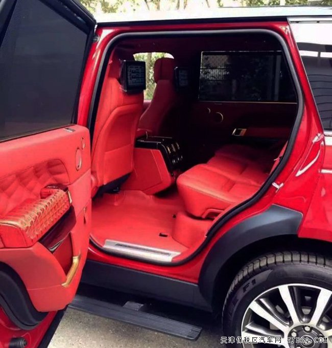 2016款路虎揽胜3.0T行政Vogue 现车热卖享折扣