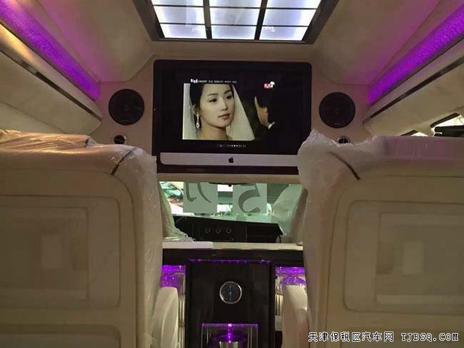 2016款GMC商务之星房车6.2米 平行进口车庆国庆
