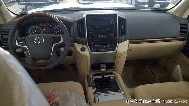 2016款丰田酷路泽4000中东版 单差/8座/17轮现车65.5万