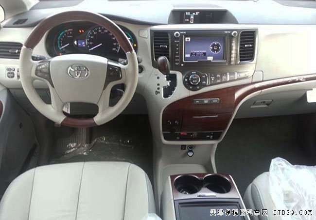 2016款丰田塞纳3.5L加规版四驱 平行进口车现车49万起