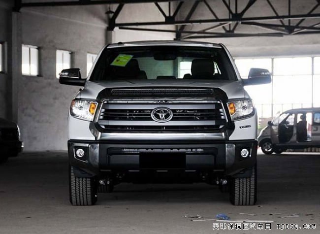 2016款丰田坦途5.7L美式皮卡 现车热卖即刻拥有