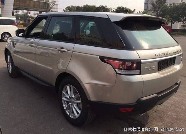 2016款路虎揽胜运动版 3.0T揽运现车优惠尊享