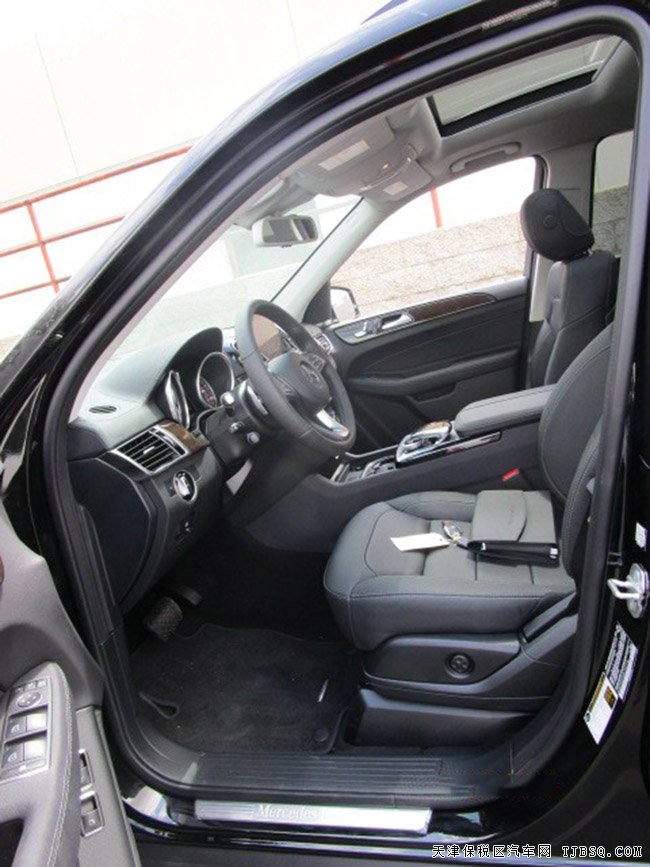 2017款奔驰GLS450美规版 3.0T七座SUV现车优惠尊享