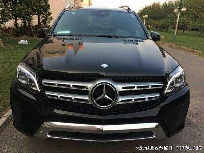 2017款奔驰GLS450美规版 全景/外观包/灯包现车109万起