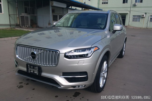 2016款沃尔沃XC90加规版 全景/视觉包/液晶仪表现车65万