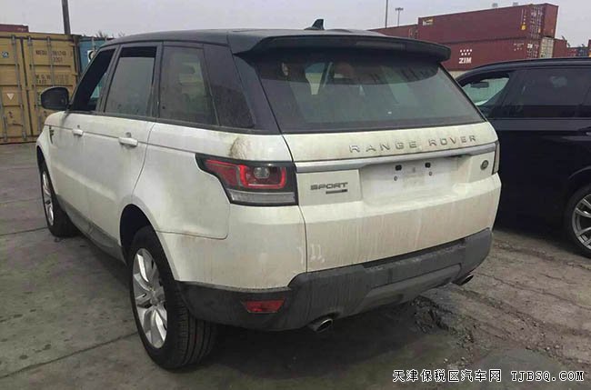 2016款路虎揽胜运动版 滑动全景天窗/20轮现车83.8万购