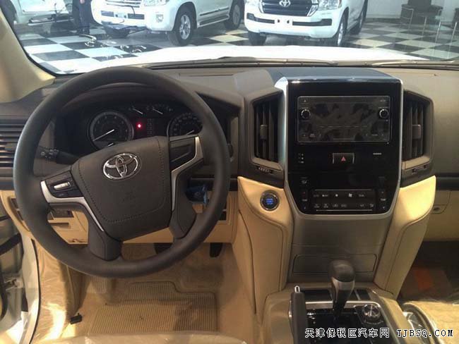 2016款平行进口丰田酷路泽4000 现车优惠走俏