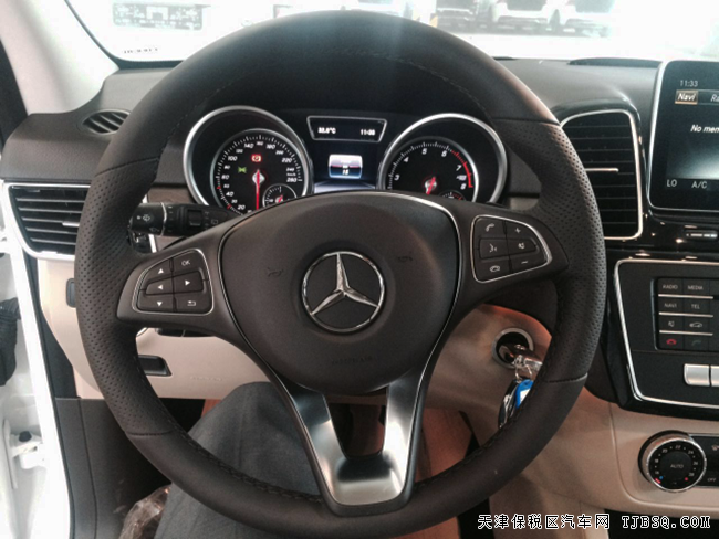 2016款奔驰GLE400运动型越野 平行进口即刻拥有