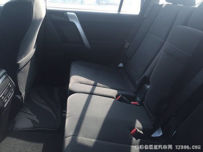 2016款丰田普拉多2700中东版 天窗/包围现车42.9万惠享