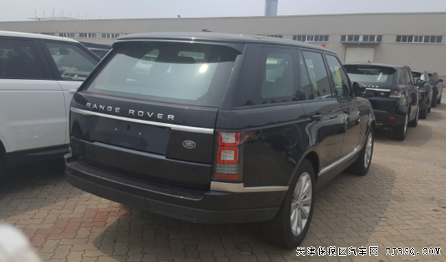 2016款路虎揽胜3.0T汽油版 全景/二代地形现车122.8万起