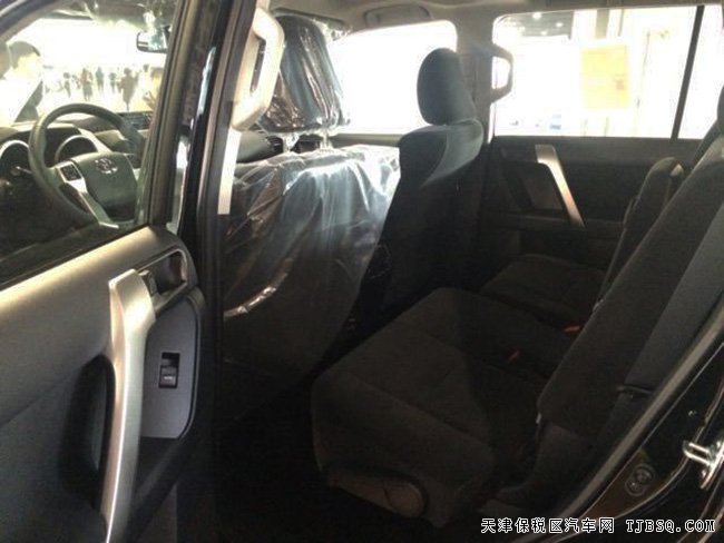 2016款丰田普拉多2700中东版 底挂/天窗/包围现车42.9万