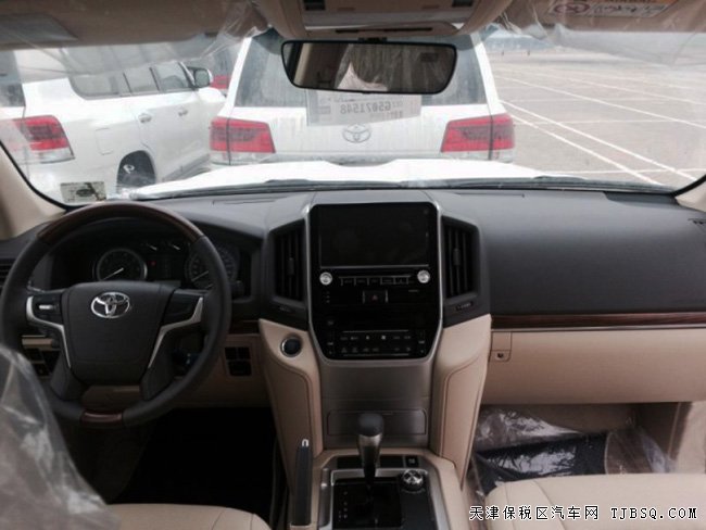 2016款丰田酷路泽4600中东版 双差速锁/天窗现车92万起