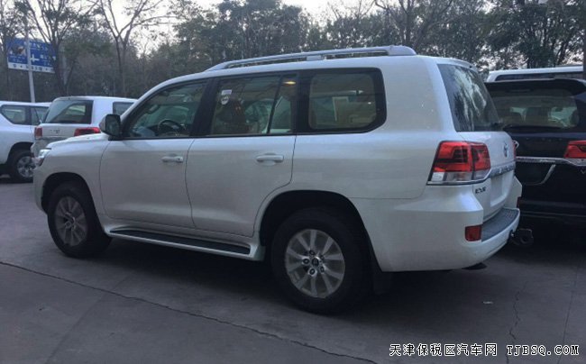 16款丰田酷路泽4600中东版 8气囊/双差速锁现车92.3万