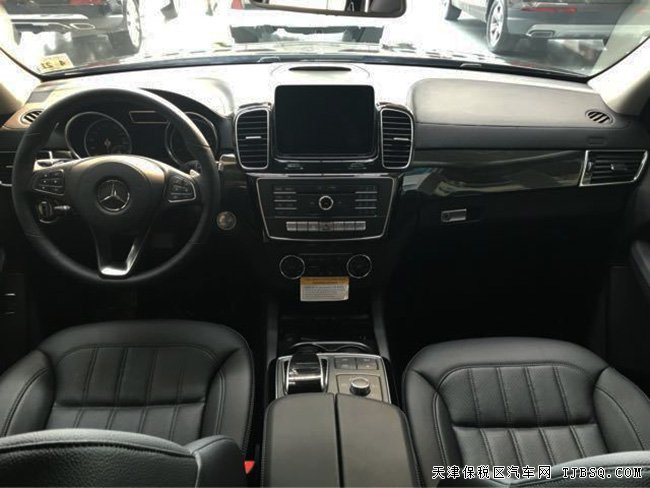 2017款奔驰GLS450美规版 小窗/P01包/哈曼现车104万