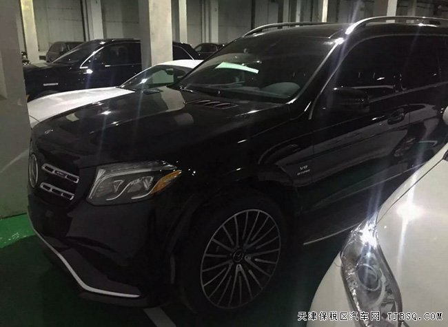 2017款奔驰GLS63AMG加规版 5.5T V8现车尽享奢华体验