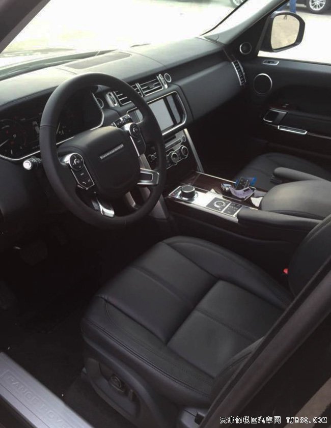 2016款路虎揽胜3.0T行政柴油/汽油版 平行进口车109万起