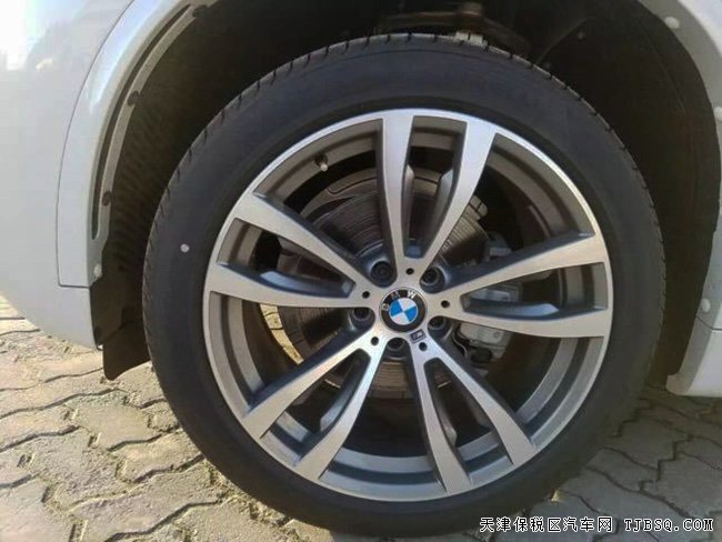 2017款宝马X5M墨西哥版3.0T M运动包现车79万优惠巨献