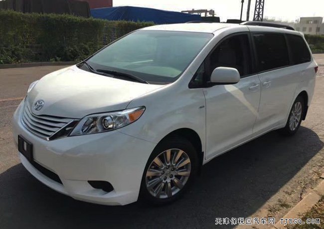17款丰田塞纳3.5L四驱版MPV 电动门/7座/18轮现车50万起