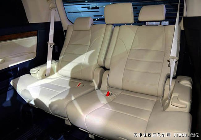 2016款丰田埃尔法3.5L保姆车 经典商务车尽享折扣