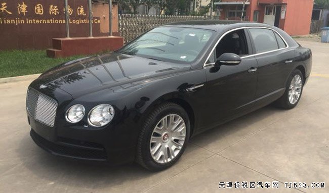 2017款宾利飞驰4.0T欧规版轿车 小桌板/21轮现车275万