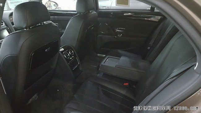 2016款宾利飞驰4.0T欧规版轿车 平行进口车劲惠