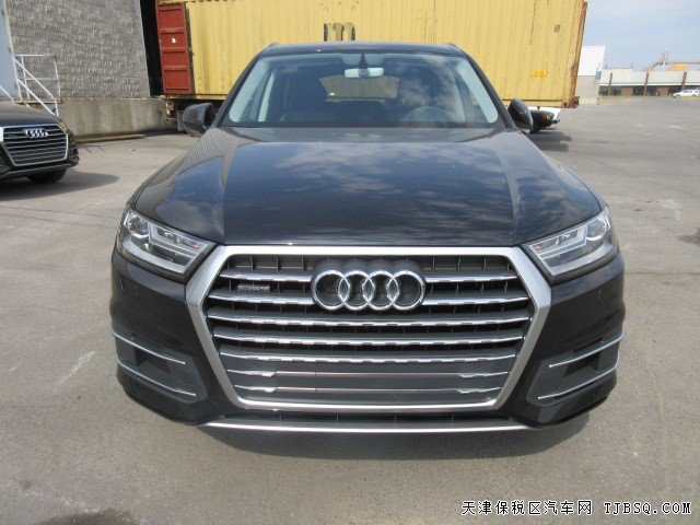 2017款奥迪Q7加规版3.0T 全尺寸越野现车港口优购
