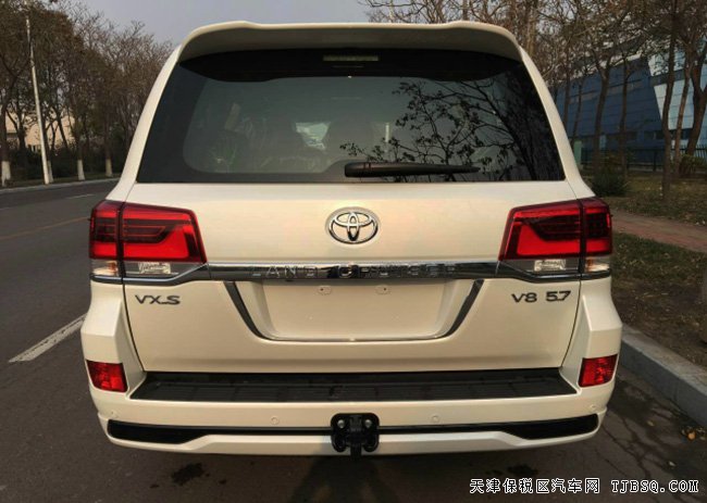16款丰田酷路泽5700中东版 VXS版现车热卖138万优惠尊享
