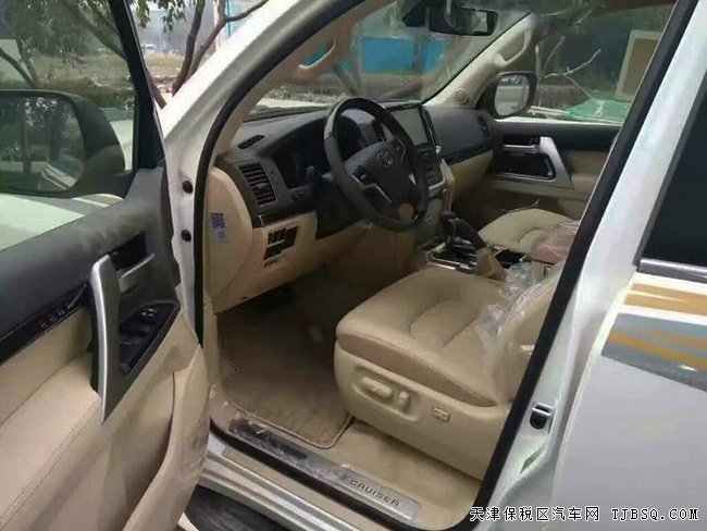 2016款丰田兰德酷路泽5700 陆巡5.7L现车惠享低价