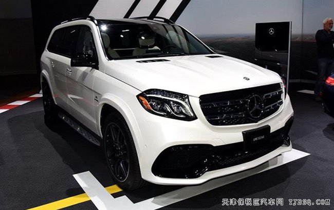 2017款奔驰GLS63AMG加规版 5.5T V8现车保税区特惠