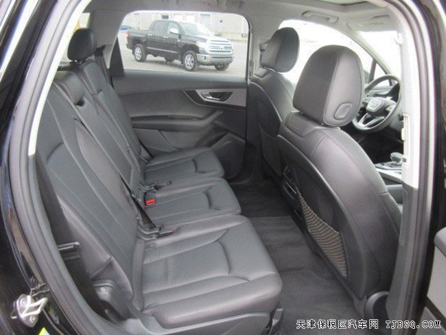 2017款奥迪Q7加拿大版七座 全景天窗/前加热现车72万购