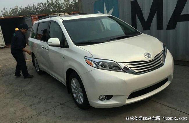 2017款丰田塞纳3.5L四驱版 平行进口现车惠享折扣