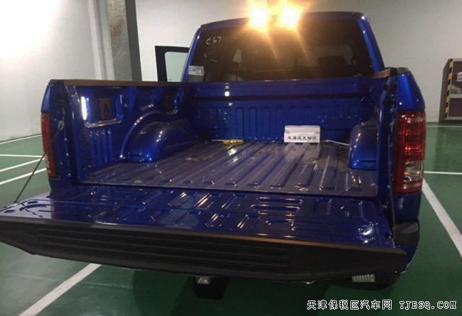 2016款福特F150加规版皮卡 302A包/双面板天窗现车44万