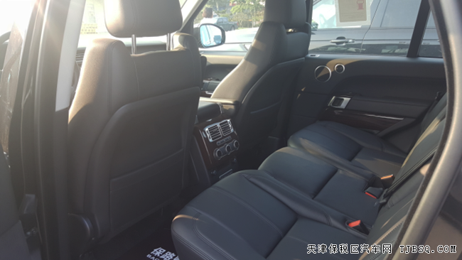 2016款路虎揽胜3.0T行政版报价 保税区现车惠购