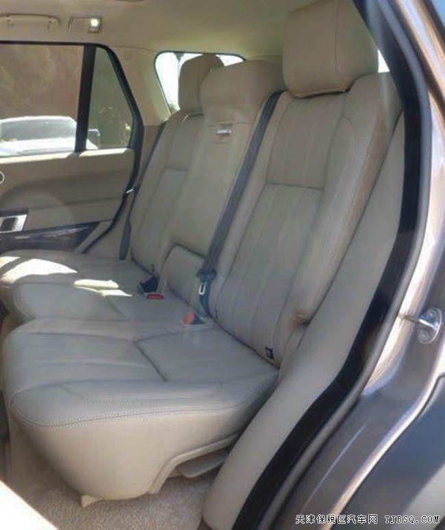 2016款路虎揽胜3.0T行政版报价 平行进口车享折扣