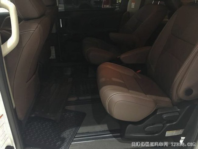 16款丰田塞纳3.5L四驱顶配版 天津港现车盛惠来袭
