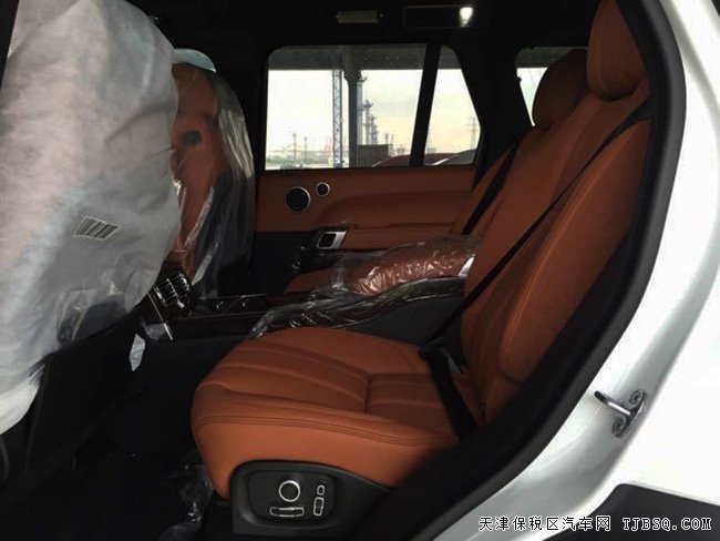 2016款路虎揽胜3.0T汽油创世版 22轮/雷测抬显现车167万