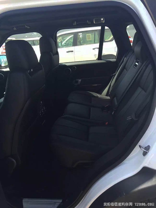 2016款路虎揽胜3.0T行政柴油版 欧版现车惠满津城