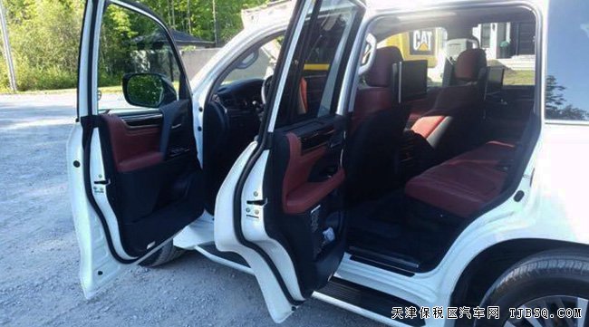 2017款雷克萨斯LX570加规版 21轮/雷达测距现车157万购