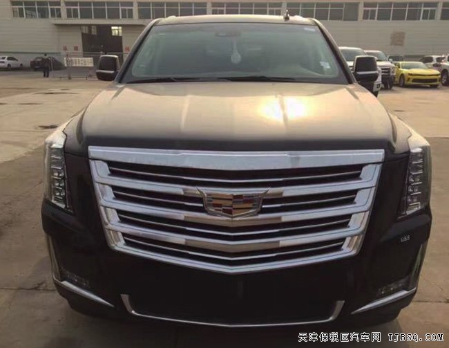 2016款凯迪拉克凯雷德6.2L铂金加长版 天津港现车148万