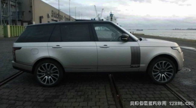 16款路虎揽胜5.0T巅峰创世加长SV版 现车378万尽享奢华