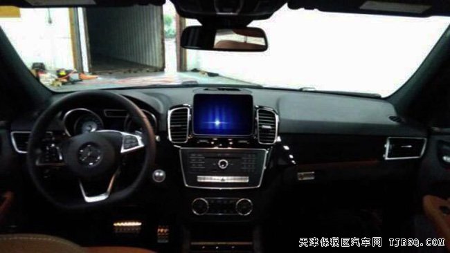 17款奔驰GLE43AMG加规版 豪华包/运动包现车95万惠满津城