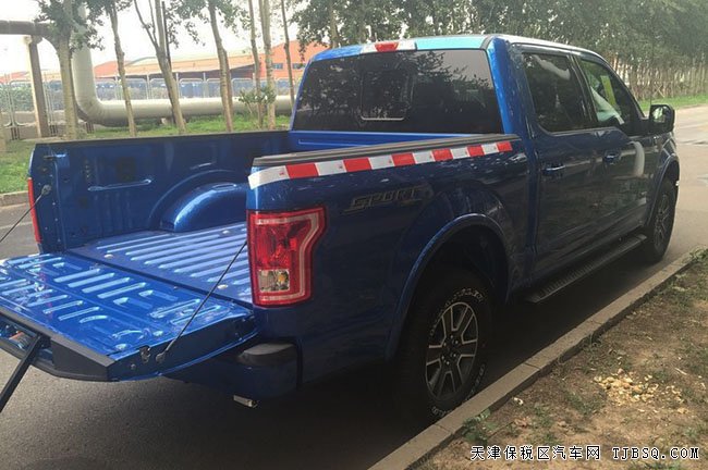 2016款福特F150加规版皮卡 天津港现车优惠走俏