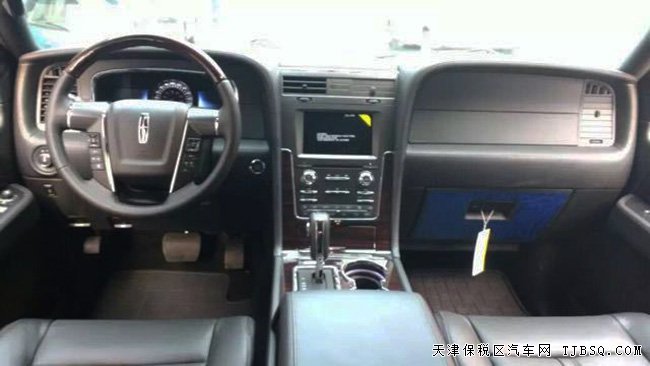 2016款林肯领航员3.5TT 全尺寸七座SUV现车绚丽来袭
