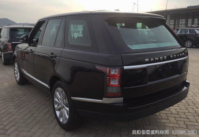 2016款路虎揽胜3.0T行政汽油版 滑动全景/19轮现车129万